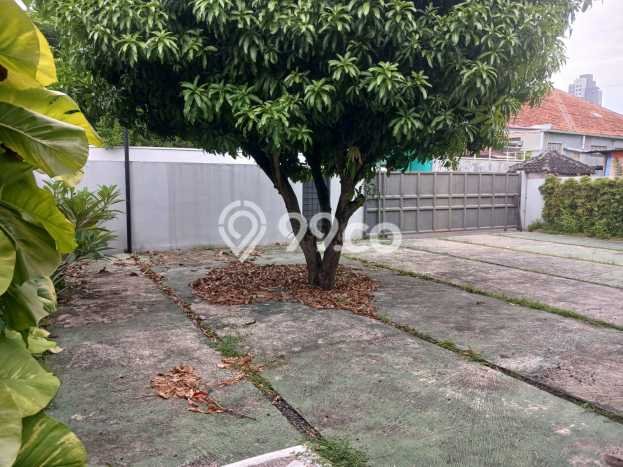 Siap Huni Hunian Elit 5 Kamar di Laweyan Dekat ke Mana Pun Siap Huni Hunian Elit 5 Kamar di Laweyan Dekat ke Mana Pun