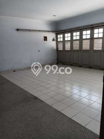 Siap Huni Rumah Mewah 5 Kamar di Kemayoran Dekat ke Mana Pun Siap Huni Rumah Mewah 5 Kamar di Kemayoran Dekat ke Mana Pun