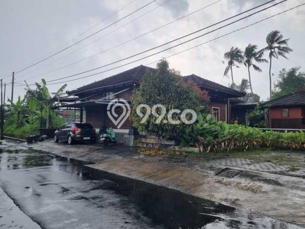 Vila Terawat di Pakem, Dimensi 644m2m², Kawasan Tenang dan nyaman Vila Terawat di Pakem, Dimensi 644m2m², Kawasan Tenang dan nyaman