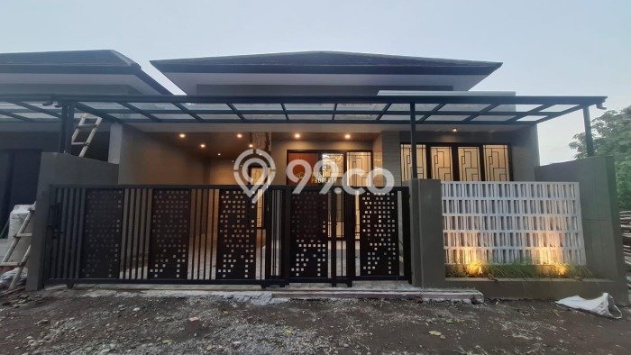 Rumah Luas Asri 3 KT Siap Pakai di Purwomartani Yogyakarta Rumah Luas Asri 3 KT Siap Pakai di Purwomartani Yogyakarta
