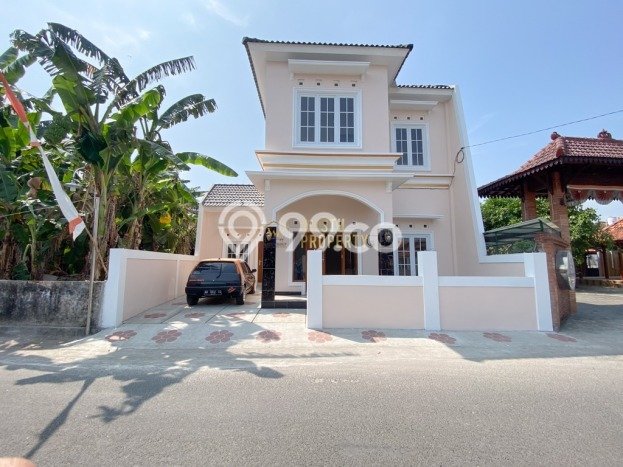 Rumah Modern Cantik 4 KT Siap Huni di Banguntapan Rumah Modern Cantik 4 KT Siap Huni di Banguntapan
