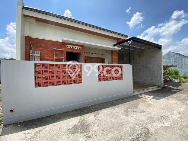Jual Rumah Favorit Siap Huni LB 84m2 di Prambanan, Sleman Jual Rumah Favorit Siap Huni LB 84m2 di Prambanan, Sleman