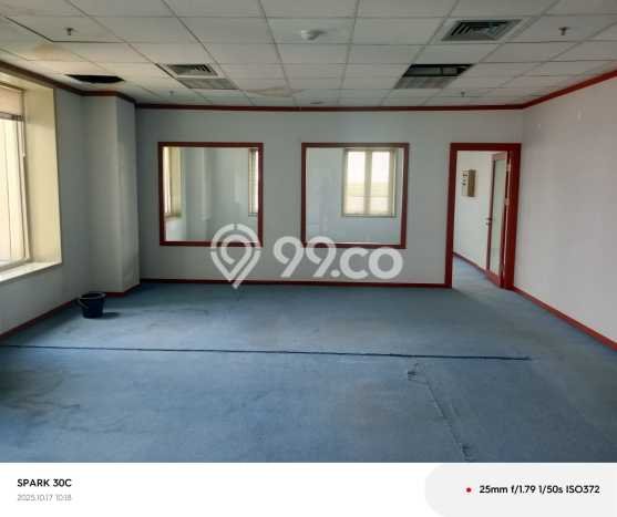 Kantor Disewakan di Area Ramai Mampang Prapatan, Jakarta Selatan Kantor Disewakan di Area Ramai Mampang Prapatan, Jakarta Selatan