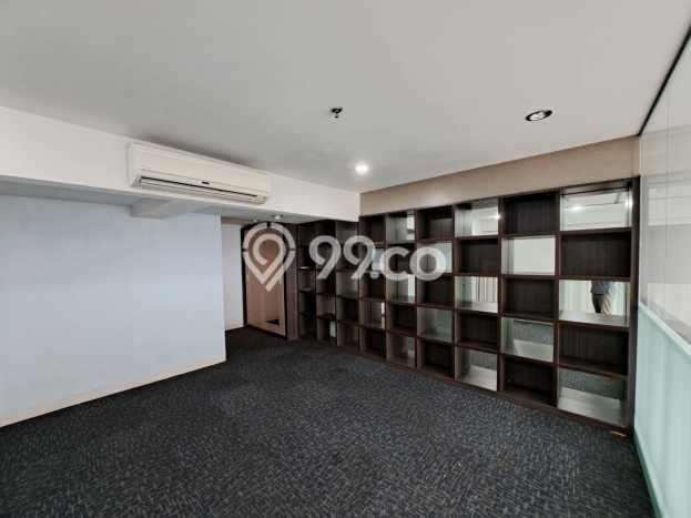 Kantor Komersial Disewakan di Pancoran Jakarta Selatan Luas 97m2 Kantor Komersial Disewakan di Pancoran Jakarta Selatan Luas 97m2