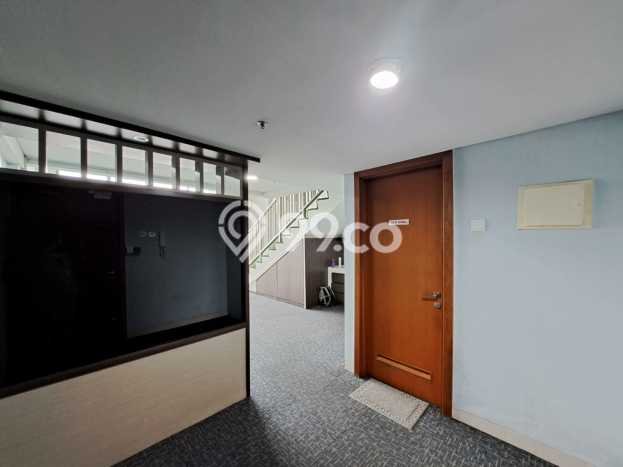 Kantor Komersial Disewakan di Pancoran Jakarta Selatan Luas 97m2 Kantor Komersial Disewakan di Pancoran Jakarta Selatan Luas 97m2