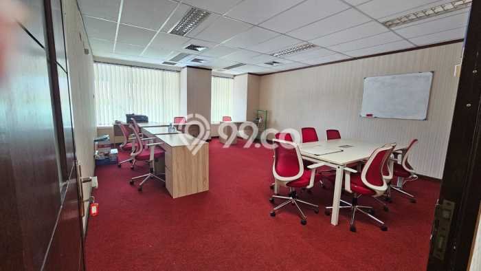 FOR RENT! Kantor di Halim Perdana Kusuma Cocok untuk Bisnis 50m2 FOR RENT! Kantor di Halim Perdana Kusuma Cocok untuk Bisnis 50m2