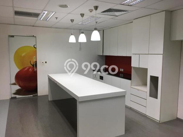 Kantor Disewa di Jakarta Pusat dengan LB 356m2 Area Komersial Ramai Kantor Disewa di Jakarta Pusat dengan LB 356m2 Area Komersial Ramai