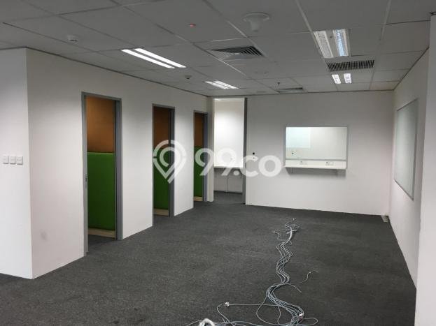 Kantor Disewa di Jakarta Pusat dengan LB 356m2 Area Komersial Ramai Kantor Disewa di Jakarta Pusat dengan LB 356m2 Area Komersial Ramai