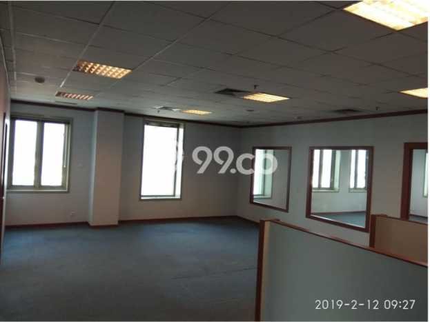 Kantor Disewakan di Area Ramai Mampang Prapatan, Jakarta Selatan Kantor Disewakan di Area Ramai Mampang Prapatan, Jakarta Selatan