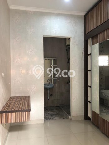 HARGA SPESIAL! Rumah Modern di Gading Serpong, Tangerang, Luas 216m² Bangunan 300m² Bisa Nego! HARGA SPESIAL! Rumah Modern di Gading Serpong, Tangerang, Luas 216m² Bangunan 300m² Bisa Nego!