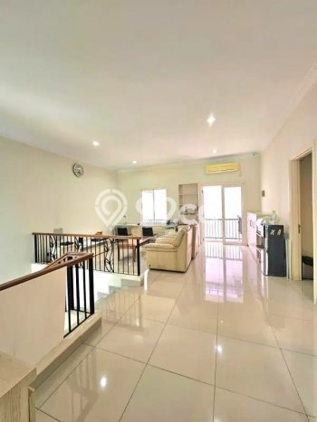 HOT DEAL! Rumah Berkualitas area Gading Serpong, Tangerang, Luas 270m² Bangunan 300m² HOT DEAL! Rumah Berkualitas area Gading Serpong, Tangerang, Luas 270m² Bangunan 300m²
