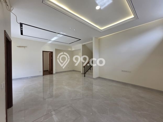 Ready to Use! Luxury House LT 197m2 Desain Modern di BSD City Ready to Use! Luxury House LT 197m2 Desain Modern di BSD City