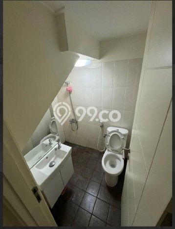 DIJUAL CEPAT! Rumah Asri area , Tangerang, Luas 77m2m² LB 73m2m² Bisa Nego! DIJUAL CEPAT! Rumah Asri area , Tangerang, Luas 77m2m² LB 73m2m² Bisa Nego!