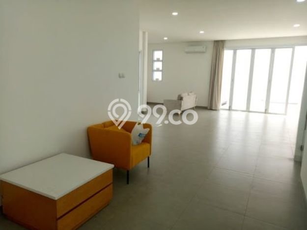 HOT DEAL! Dijual Rumah Premium area Gading Serpong, Tangerang, Luas Tanah 250m² Luas Bangunan 350m² HOT DEAL! Dijual Rumah Premium area Gading Serpong, Tangerang, Luas Tanah 250m² Luas Bangunan 350m²