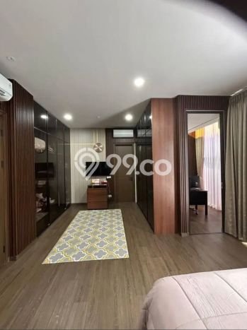 Jual Rumah Luas Elegan Dengan View Cantik di BSD City, Tangerang Jual Rumah Luas Elegan Dengan View Cantik di BSD City, Tangerang
