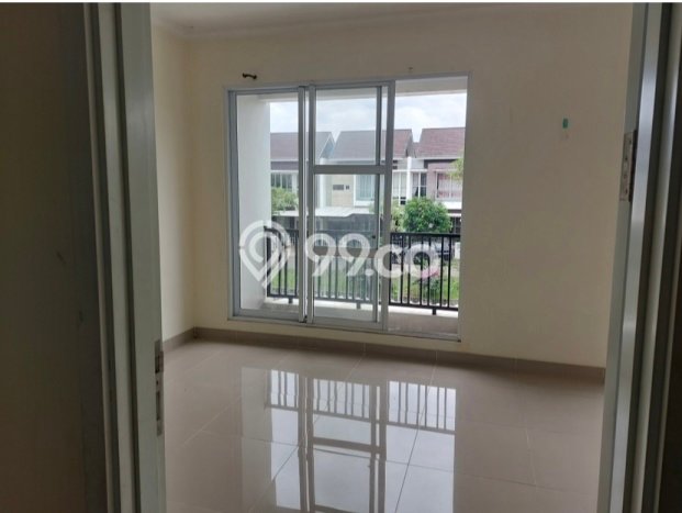 Jual Rumah Eksklusif 3 KT di Gading Serpong, Tangerang Jual Rumah Eksklusif 3 KT di Gading Serpong, Tangerang