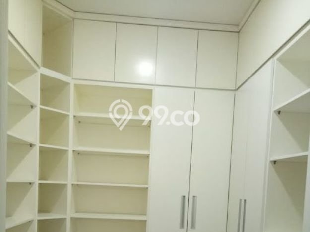 HOT DEAL! Dijual Rumah Premium area Gading Serpong, Tangerang, Luas Tanah 250m² Luas Bangunan 350m² HOT DEAL! Dijual Rumah Premium area Gading Serpong, Tangerang, Luas Tanah 250m² Luas Bangunan 350m²