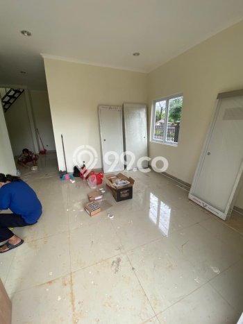 HOT LISTING! Rumah Ready Stock lokasi , Tangerang, LT 104m2m² LB 130m2m² HOT LISTING! Rumah Ready Stock lokasi , Tangerang, LT 104m2m² LB 130m2m²