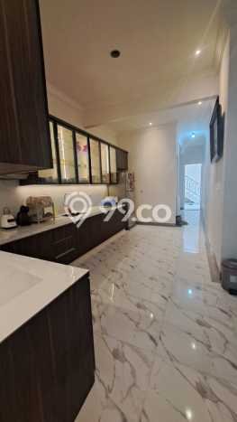 For Sale! Luxury House LT 250m2 Desain Elegan di Gading Serpong For Sale! Luxury House LT 250m2 Desain Elegan di Gading Serpong