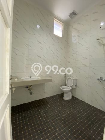 Rumah Asri area , Tangerang, Luas 144m2m² LB 153m2m² Rumah Asri area , Tangerang, Luas 144m2m² LB 153m2m²