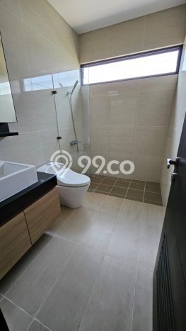 PROMO TERBATAS! Rumah Berkualitas area Gading Serpong, Tangerang, LT 153m² Bangunan 196m² PROMO TERBATAS! Rumah Berkualitas area Gading Serpong, Tangerang, LT 153m² Bangunan 196m²