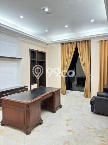 Ruko untuk disewa di Pasar Minggu punya LT 771m2 & LB 515m2 harga sewa kompetitif Ruko untuk disewa di Pasar Minggu punya LT 771m2 & LB 515m2 harga sewa kompetitif