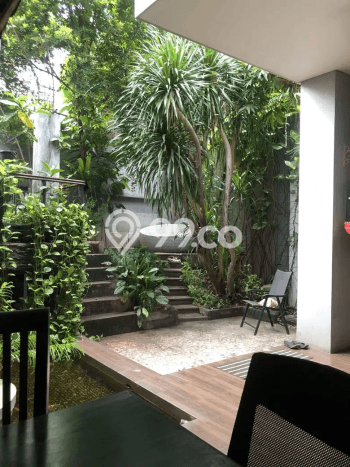 Lokasi terbaik! Rumah siap pakai disewakan di Matraman LB 250m2 Lokasi terbaik! Rumah siap pakai disewakan di Matraman LB 250m2
