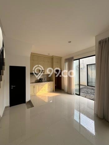 LOKASI TERBAIK! Rumah kawasan Sawangan, 0 KM, Lingkungan Elite, Luas 112m² Bangunan 96m² LOKASI TERBAIK! Rumah kawasan Sawangan, 0 KM, Lingkungan Elite, Luas 112m² Bangunan 96m²