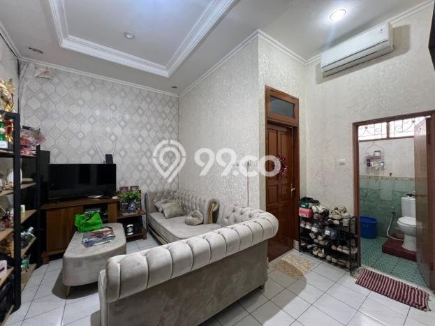 Dijual Rumah Eksklusif 6 KT di Cipinang, Jakarta Timur Dijual Rumah Eksklusif 6 KT di Cipinang, Jakarta Timur