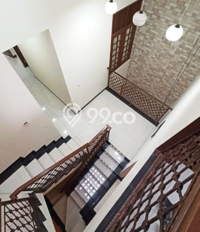 Dijual Rumah Premium dengan Fasilitas Sekitar Lengkap di Duren Sawit, Jakarta Timur Dijual Rumah Premium dengan Fasilitas Sekitar Lengkap di Duren Sawit, Jakarta Timur