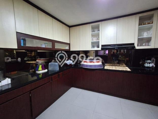 Best Deal Hunian Mewah Ideal dan Luas di Matraman, Jakarta Timur Best Deal Hunian Mewah Ideal dan Luas di Matraman, Jakarta Timur