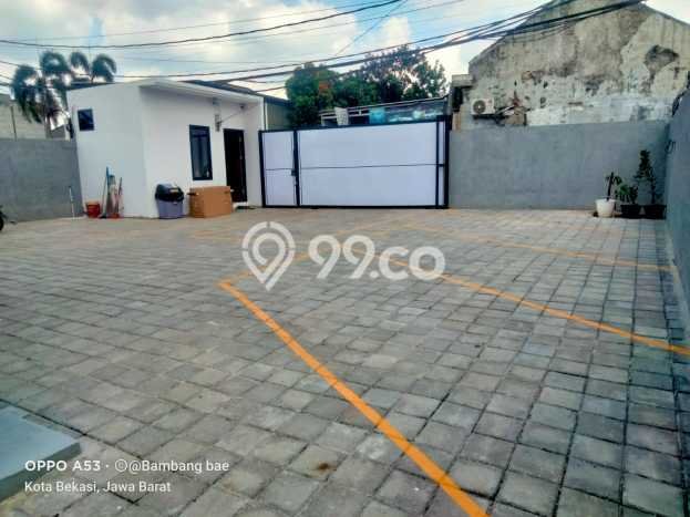 Dijual Kost Strategis di Jatisampurna, Bekasi 29 KT, 29 KM, Luas Bangunan 500m2 Dijual Kost Strategis di Jatisampurna, Bekasi 29 KT, 29 KM, Luas Bangunan 500m2