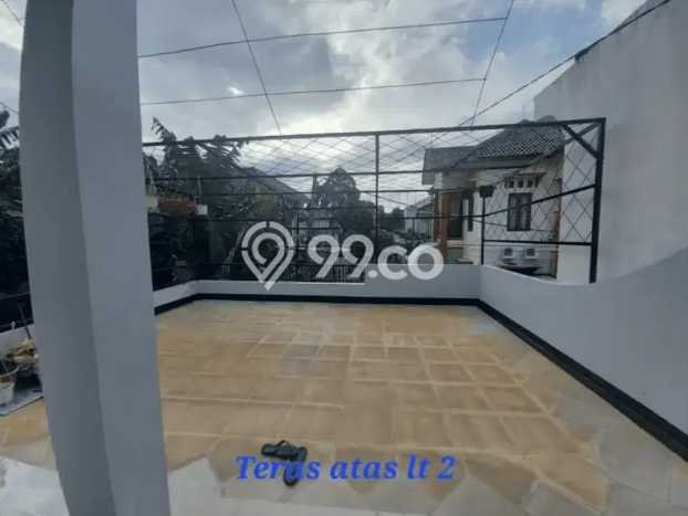 Rumah Luas Asri 3 KT Siap Pakai di Condet Jakarta Timur Rumah Luas Asri 3 KT Siap Pakai di Condet Jakarta Timur