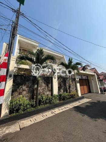 Jual Rumah Mewah Elegan Dengan View Eksklusif di Pondok Kelapa, Jakarta Timur Jual Rumah Mewah Elegan Dengan View Eksklusif di Pondok Kelapa, Jakarta Timur