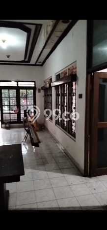 Rumah Modern 4 KT LT 180m2 di Cawang Rumah Modern 4 KT LT 180m2 di Cawang