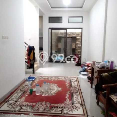 Rumah Minimalis 3 Kamar LT 102m2 di Pondok Kelapa Rumah Minimalis 3 Kamar LT 102m2 di Pondok Kelapa