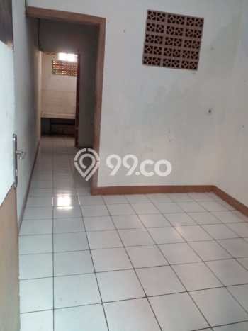 Rumah Modern 8 Kamar LT 154m2 di Tanjung Barat Rumah Modern 8 Kamar LT 154m2 di Tanjung Barat