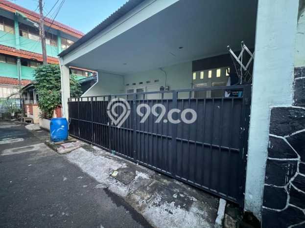 Jual Rumah Strategis Bagus Punya 3 KT di Duren Sawit Jakarta Timur SHM Jual Rumah Strategis Bagus Punya 3 KT di Duren Sawit Jakarta Timur SHM