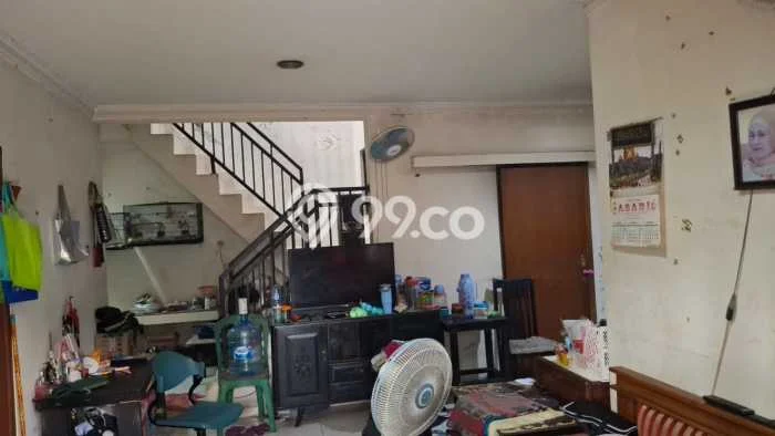 Rumah Strategis Modern Lb 140m2 di Pancoran, Jakarta Selatan Rumah Strategis Modern Lb 140m2 di Pancoran, Jakarta Selatan