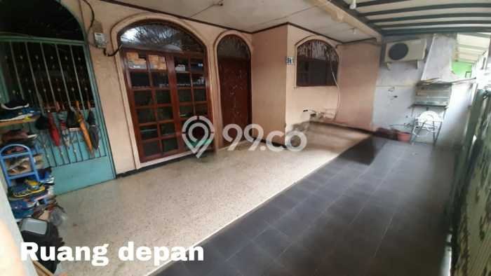 Siap Huni Hunian Elit 4 Kamar di Tebet Dekat ke Mana Pun Siap Huni Hunian Elit 4 Kamar di Tebet Dekat ke Mana Pun