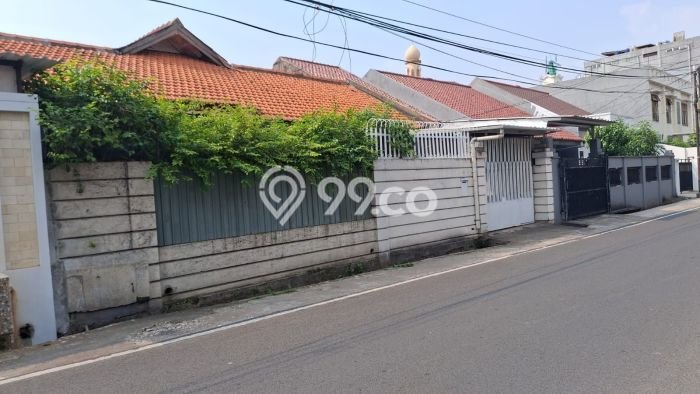 Rumah Eksklusif Dijual LT 250m2 di Tebet, Jakarta Selatan Rumah Eksklusif Dijual LT 250m2 di Tebet, Jakarta Selatan