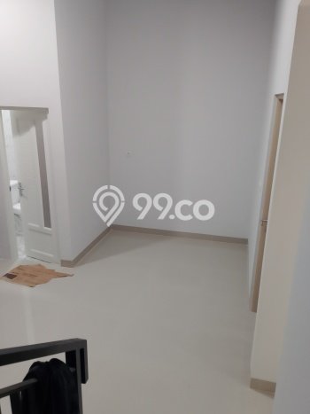 Jual Rumah Eksklusif 3 KT di Cijantung, Jakarta Timur Jual Rumah Eksklusif 3 KT di Cijantung, Jakarta Timur