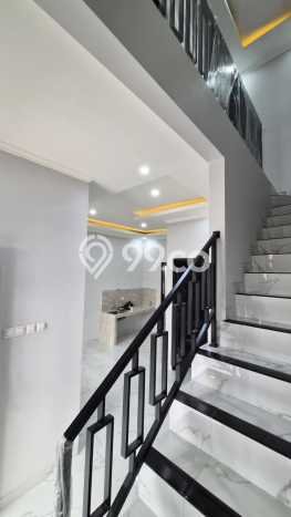 Dijual Rumah Minimalis Bagus Punya 3 KT di Ciracas Jakarta Timur SHM Dijual Rumah Minimalis Bagus Punya 3 KT di Ciracas Jakarta Timur SHM