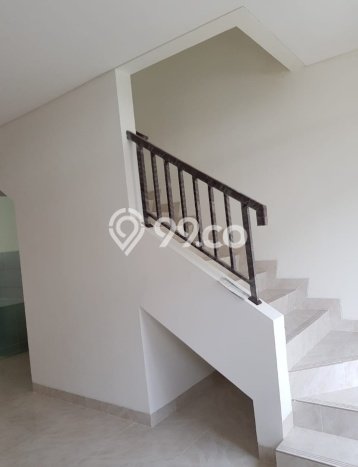 Rumah Strategis Modern Lb 101m2 di Cikupa, Tangerang Rumah Strategis Modern Lb 101m2 di Cikupa, Tangerang