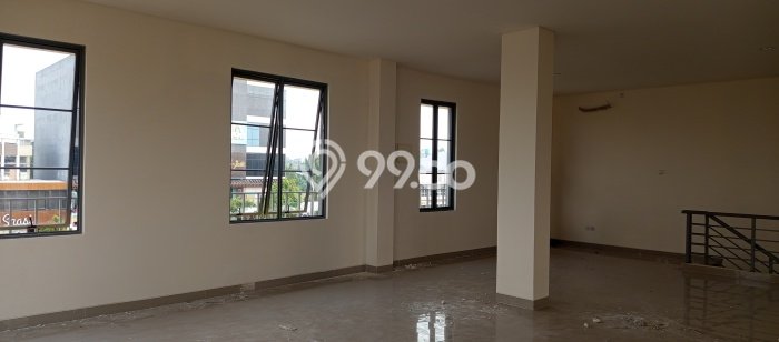 Ruko untuk Disewa di Pusat Tangerang Luas Bangunan 381m2 Ruko untuk Disewa di Pusat Tangerang Luas Bangunan 381m2