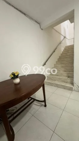 Disewakan Rumah Konsep Modern di Pondok Aren Tangerang Selatan dengan 5 Kamar Disewakan Rumah Konsep Modern di Pondok Aren Tangerang Selatan dengan 5 Kamar