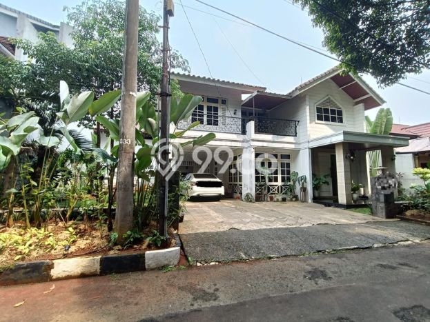 Jual Rumah Mewah Megah Dengan View Eksklusif di Lebak Bulus, Jakarta Selatan Jual Rumah Mewah Megah Dengan View Eksklusif di Lebak Bulus, Jakarta Selatan