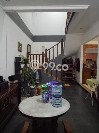 Rumah Elit Modern Tanpa Renovasi di Cinere Jakarta Selatan Rumah Elit Modern Tanpa Renovasi di Cinere Jakarta Selatan