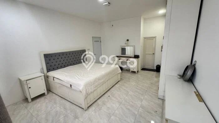 Disewakan Rumah Konsep Modern di Pondok Aren Tangerang Selatan dengan 5 Kamar Disewakan Rumah Konsep Modern di Pondok Aren Tangerang Selatan dengan 5 Kamar
