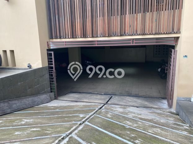 Dijual Rumah Mewah Megah Dengan View Eksklusif di Senopati, Jakarta Selatan Dijual Rumah Mewah Megah Dengan View Eksklusif di Senopati, Jakarta Selatan